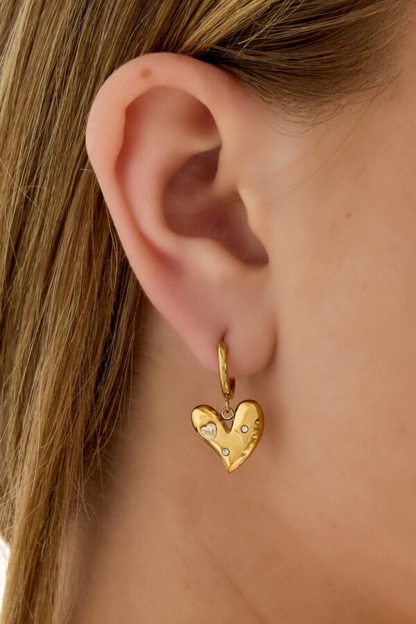 Sparkling Heart Earrings